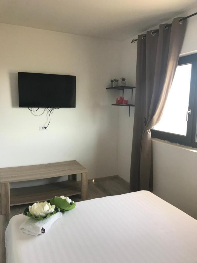 Vila Vivemar Hotel Eforie Nord Luaran gambar
